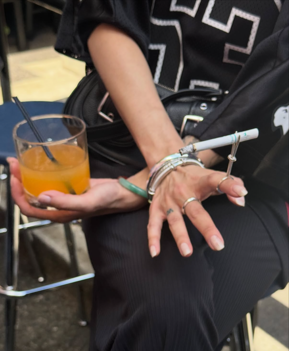 Cigarette Holder Midi Ring